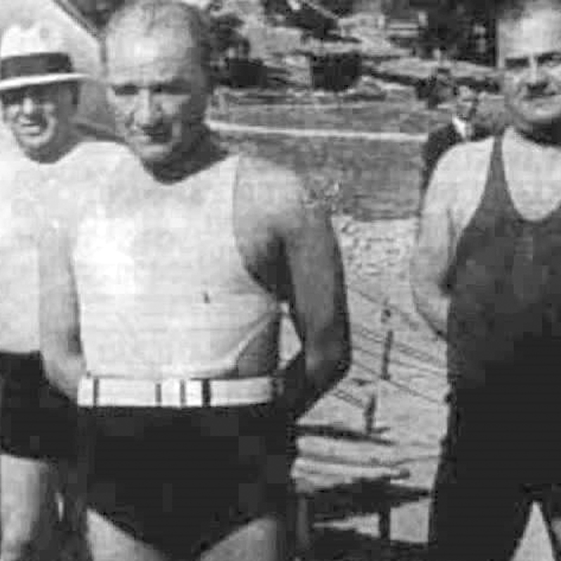 Atatürk ve Güreş